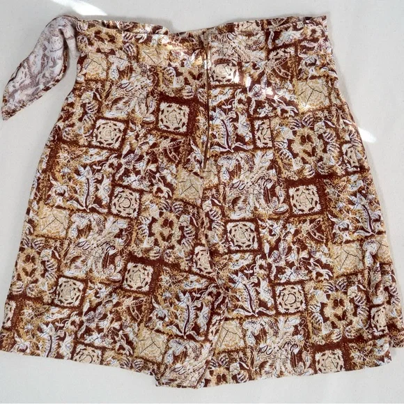 Vintage Contempo Casuals Brown and Ochre Print Set Tank Top & Wrap Skort - Picture 4 of 17